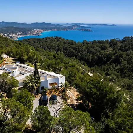 El Mirador Uno Villa *